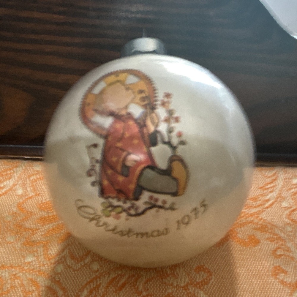 Sister Berta Hummel Christmas Child Limited Edition Ball Ornament 1975